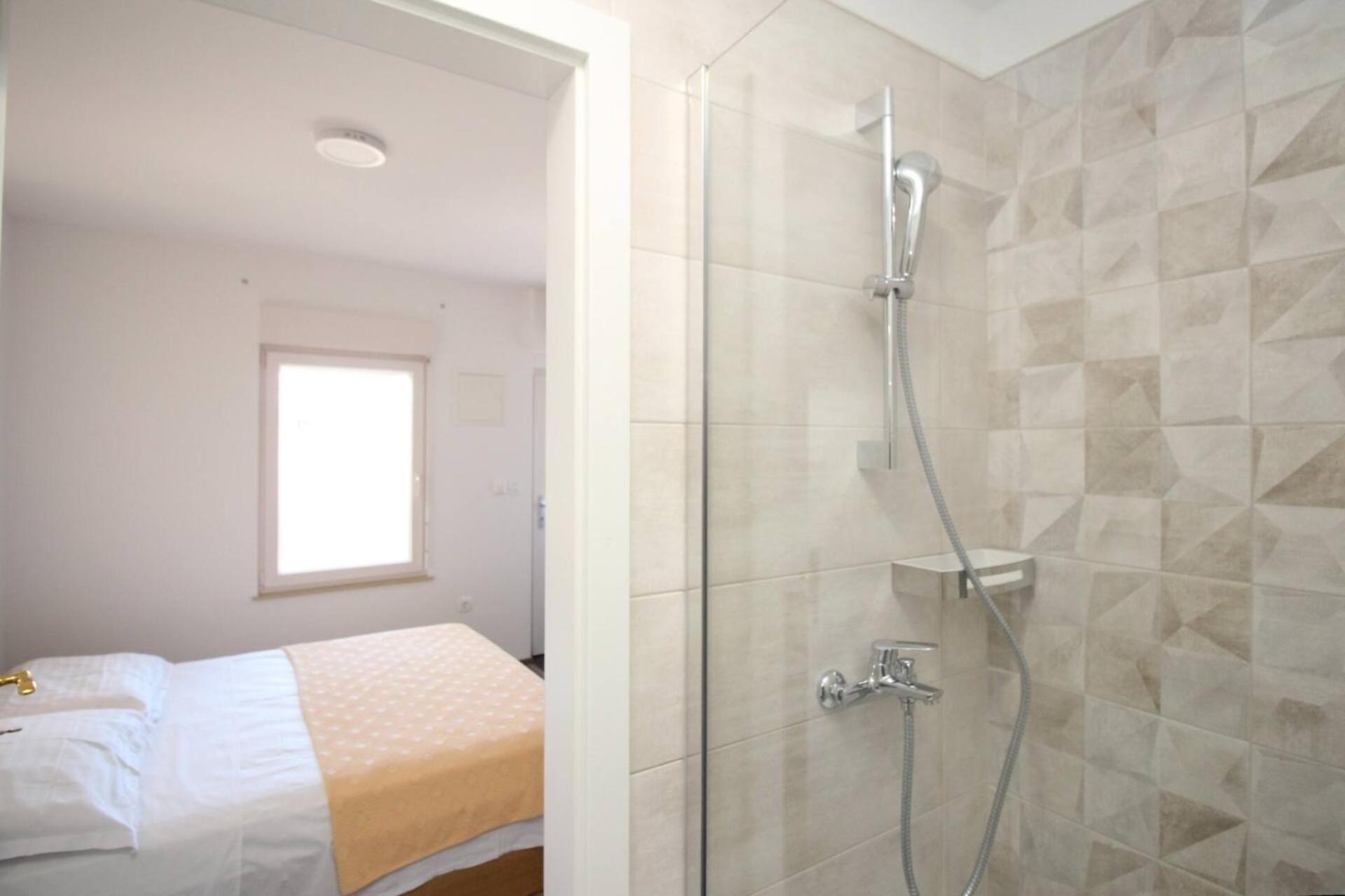 Apartments & Rooms Dekanic Baska  Ngoại thất bức ảnh