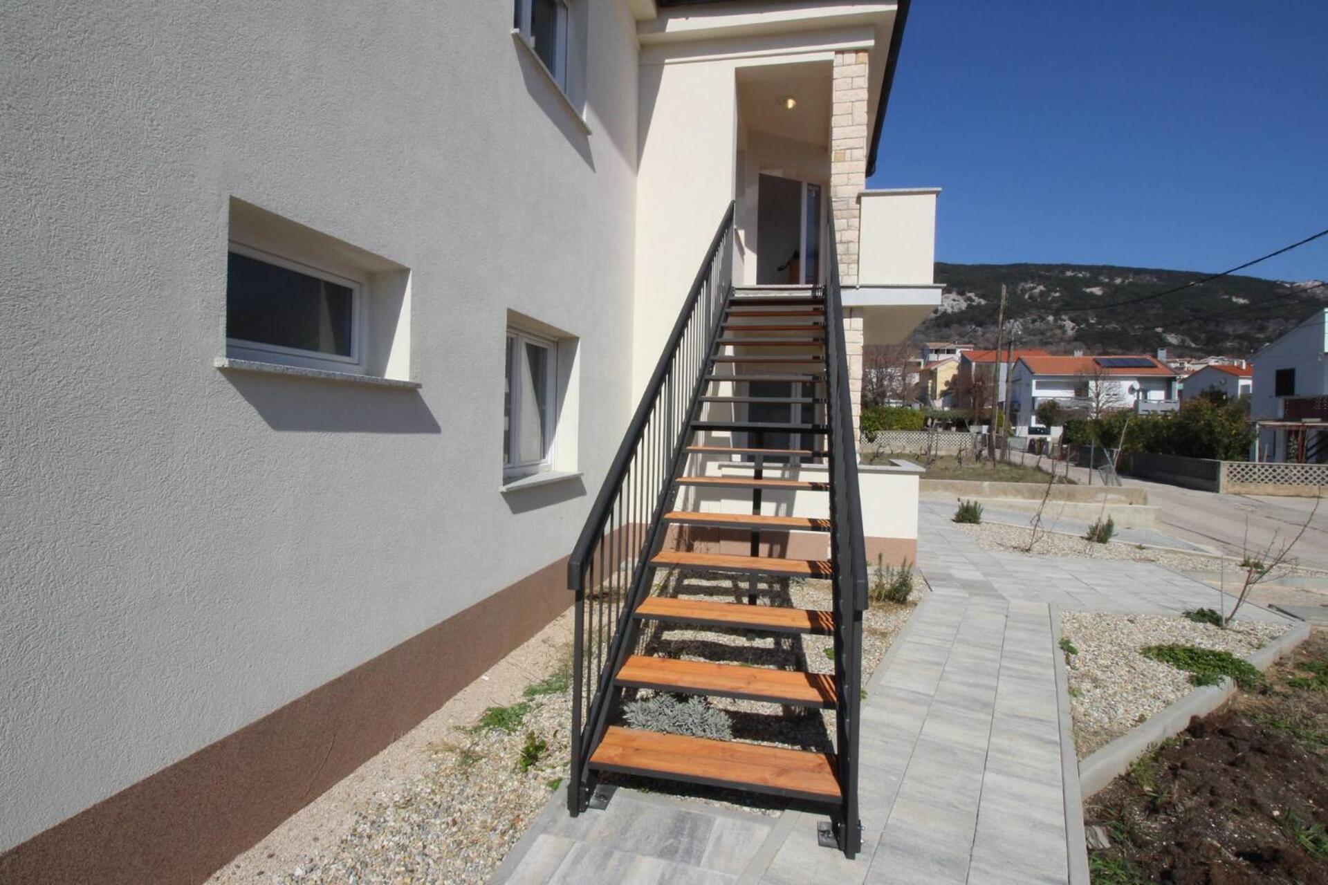 Apartments & Rooms Dekanic Baska  Ngoại thất bức ảnh